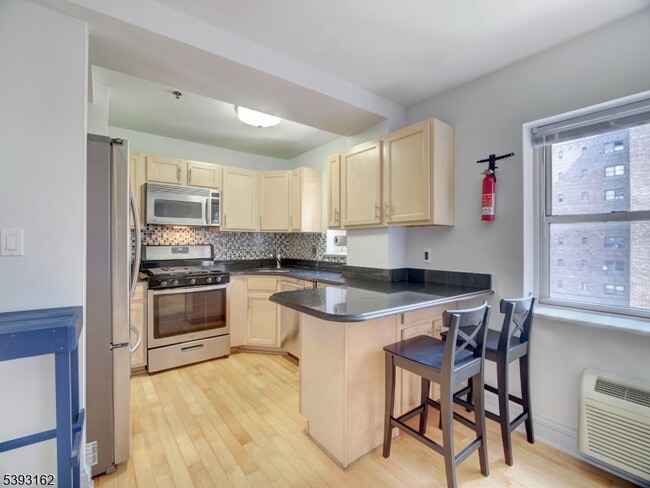 property at 70 S Munn Ave