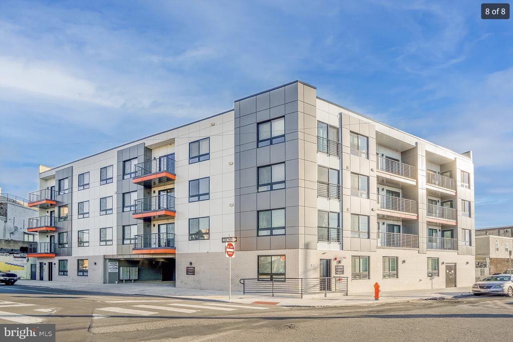 1951 Point Breeze Ave-Unit -404 in Philadelphia, PA - Building Photo