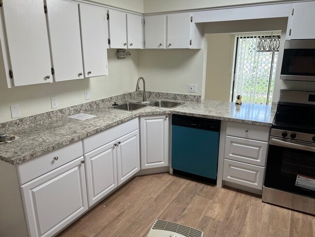 442 Myrtlewood Rd in Melbourne, FL - Building Photo - Building Photo