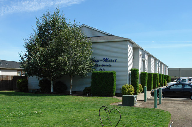 Anne Marie Apartments in Salem, OR - Building Photo - Building Photo