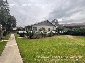 2222 Mira Vista Ave in Montrose, CA - Building Photo