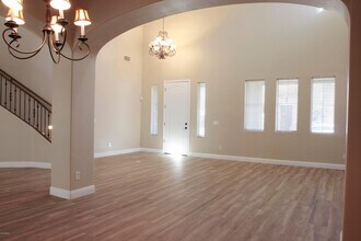 2413 E Park View Ln in Phoenix, AZ - Building Photo - Building Photo