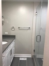 1528 W Superior St-Unit -2R in Chicago, IL - Building Photo - Building Photo
