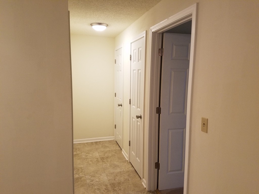 Oakton Beach Apartments in Pewaukee, WI