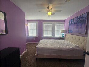 1119 Broadway Avenue J in Galveston, TX - Building Photo - Building Photo