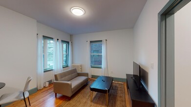 100 Washington St, Unit 917 in Boston, MA - Building Photo - Building Photo