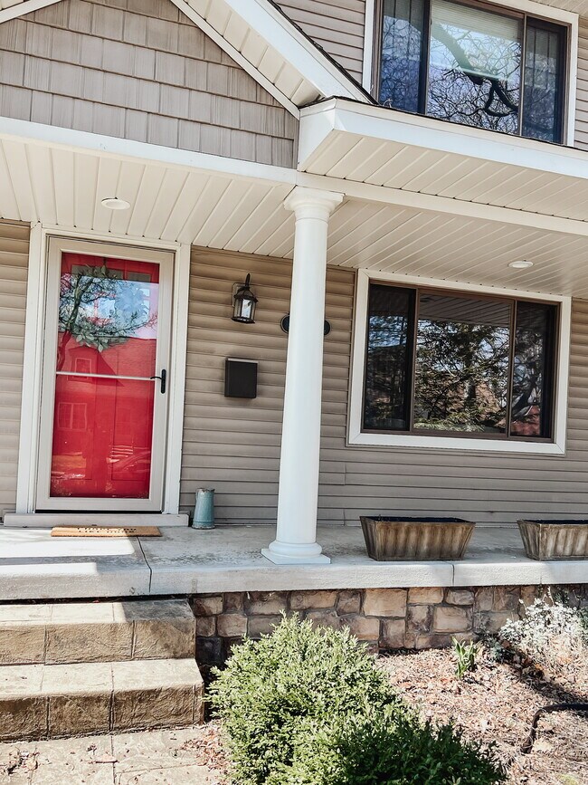 1711 N Pleasant St in Royal Oak, MI - Building Photo - Building Photo