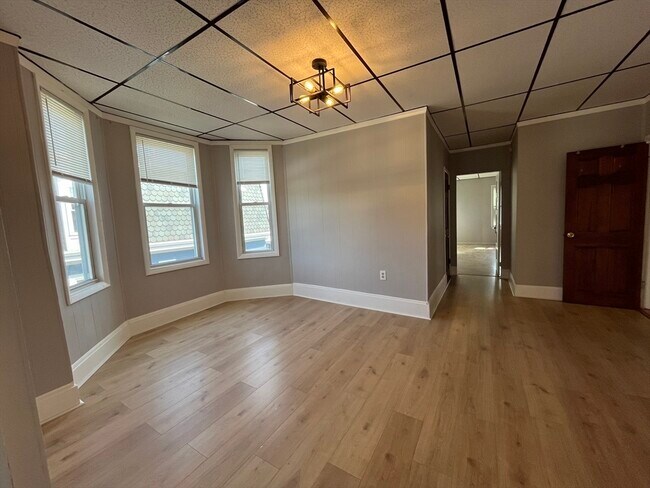 14 Washburn St in Boston, MA - Building Photo - Building Photo