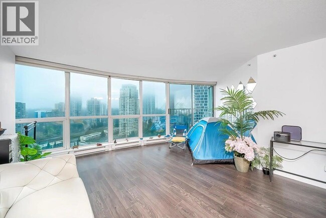 property at 6088-6088 Willingdon Ave