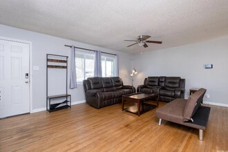 6504 Navajo Trail in North Little Rock, AR - Building Photo - Building Photo
