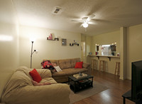 St. Charles Apartments in Tuscaloosa, AL - Foto de edificio - Interior Photo