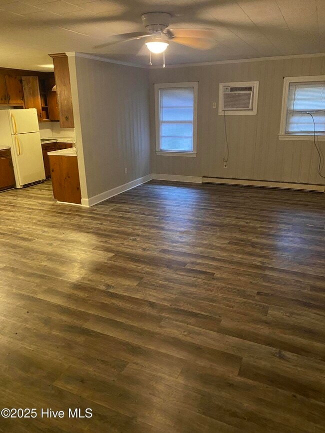 1902 9th St in Greenville, NC - Building Photo - Building Photo
