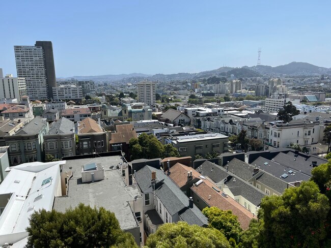 2055 California St in San Francisco, CA - Building Photo - Building Photo