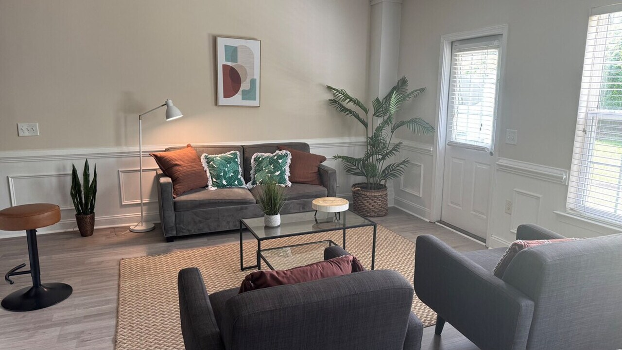 106 Growden Ln in Ladson, SC - Building Photo