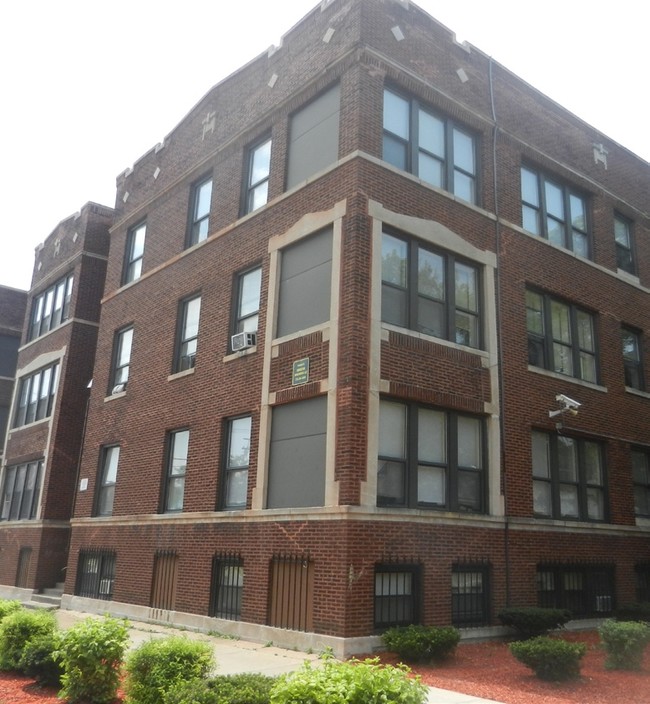 7436 S Kingston St in Chicago, IL - Building Photo - Building Photo