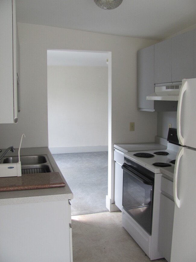 property at 4 Spring St