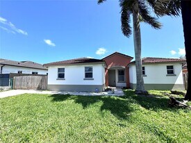 21405 Ingraham Ave Rd in Cutler Bay, FL - Building Photo