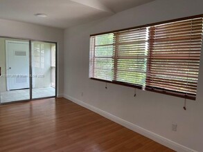 15325 SW 106th Terrace in Miami, FL - Building Photo - Building Photo