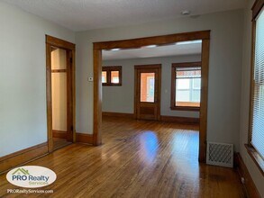 100 W 36th St in Minneapolis, MN - Building Photo - Building Photo