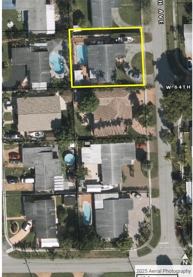 6464 W 11th Ave in Hialeah, FL - Building Photo - Building Photo