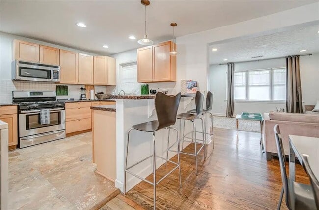 property at 977 Pegg Rd