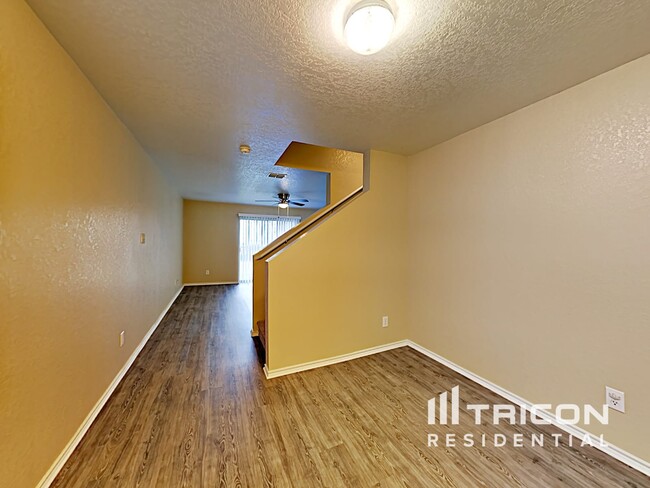 4518 Safe Hbr in San Antonio, TX - Building Photo - Building Photo