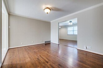 7235 Syracuse Dr in Dallas, TX - Building Photo - Building Photo