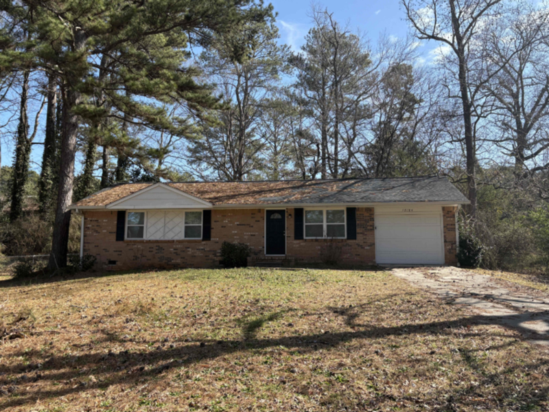 10184 Top Tree Ct in Jonesboro, GA - Building Photo