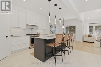 128 Beacon Dr in Blue Mountains, ON - Building Photo - Building Photo