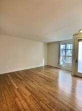 1 E Julian St, Unit UNIT 217 in San Jose, CA - Building Photo - Building Photo