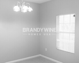 8436 Kona Ave in Jacksonville, FL - Foto de edificio - Building Photo