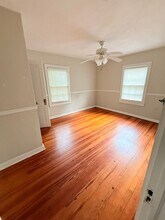 715 E College Ave in Tallahassee, FL - Building Photo - Building Photo