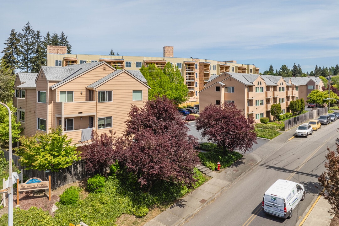 Salmon Creek in Seattle, WA - Building Photo