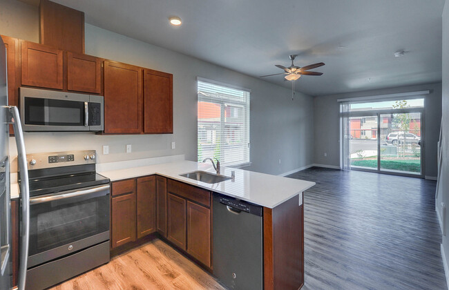 property at 8711 Hanna Ln NE