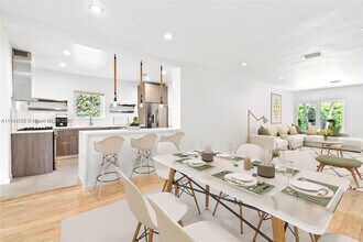 5120 Cherokee Ave in Miami Beach, FL - Building Photo - Building Photo