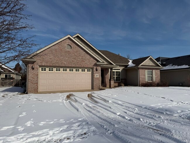 property at 2007 Cecil St