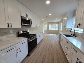 4830 Curry Dr in San Diego, CA - Building Photo - Building Photo