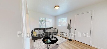 2741 Marilyn Ave in Shasta Lake, CA - Building Photo - Building Photo