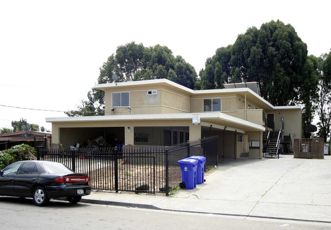 2110 Stanton Ave in San Pablo, CA - Building Photo - Building Photo