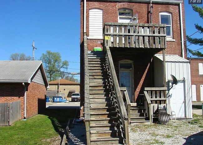 111 N Poplar St, Unit 1