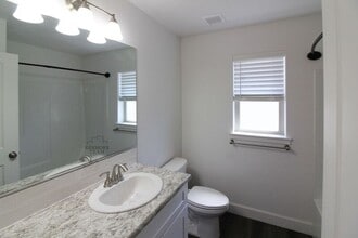 1043 S Blueberry Pl in Kennewick, WA - Building Photo - Building Photo