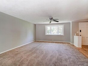 3008 E Rahn Rd in Dayton, OH - Building Photo - Building Photo