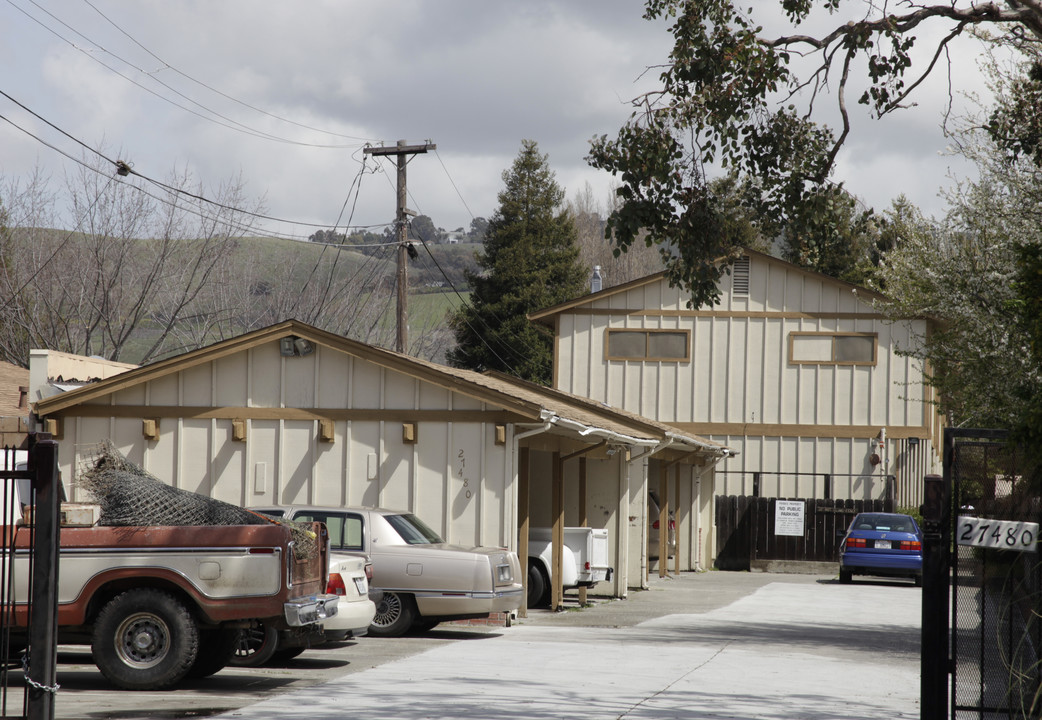 27480 Manon Ave in Hayward, CA - Building Photo