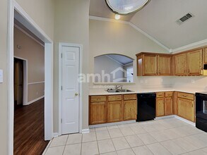 4072 Fairway View Cir E in Bartlett, TN - Building Photo - Building Photo