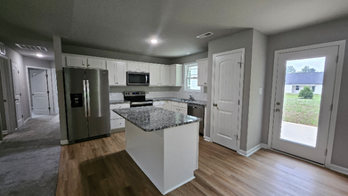 143 W Allen St in Four Oaks, NC - Building Photo - Building Photo