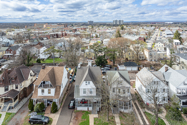 39 Mine St in New Brunswick, NJ - Foto de edificio - Building Photo