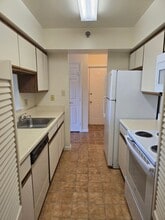 800 Thomas Ct in Winchester, VA - Building Photo - Building Photo