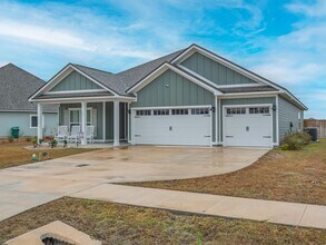 15 Arden Rd in Crawfordville, FL - Building Photo - Building Photo