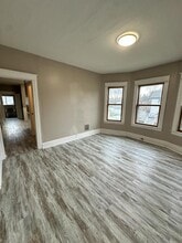 612 7th St in Watervliet, NY - Building Photo - Building Photo