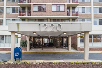 Mica Condominiums in Silver Spring, MD - Building Photo - Building Photo